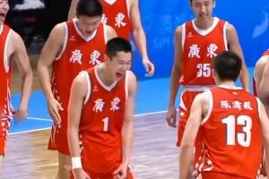 媒体人:广东U18靠执行力&团队赢球 他们能赢山东也有一定的运气