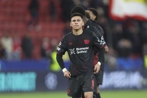 冬窗召回?邮报:未来几周,曼城将评估埃切维里被外租药厂的决定